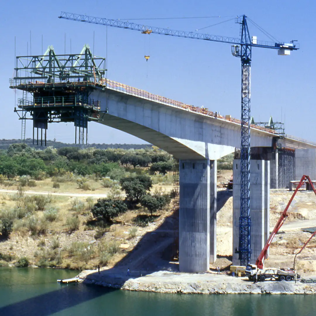 Diplomado en Ingeniería de puentes (MIEG)